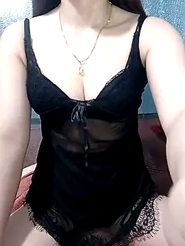 Snapshot of LeanaLy chatting on June 2, 2026, 12:34 am LeanaLy online show from June 2, 2026, 12:34 am