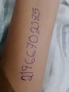 Camilanifeta online show from April 26, 2026, 4:04 pm