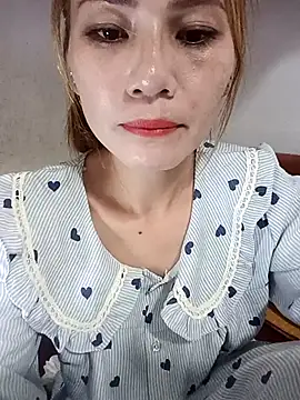 Labi2k online show from October 13, 2025, 2:06 pm