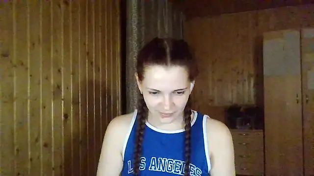 Snapshot of AmeliieLaFleur chatting on March 28, 2026, 8:52 pm AmeliieLaFleur online show from March 28, 2026, 8:52 pm