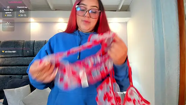 atennea diiossa online show from October 31, 2025, 11:55 am