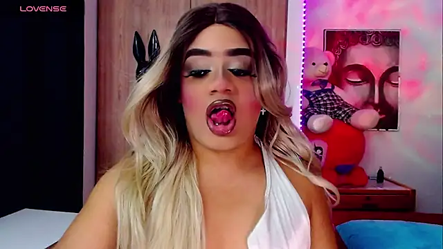 Sofiabigcock22 online show from October 13, 2025, 9:59 pm