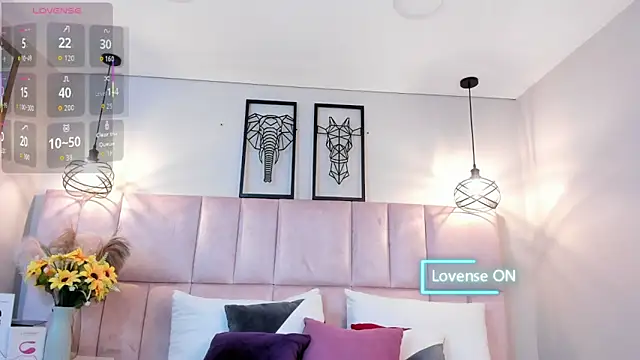 Ari lynn  online show from November 13, 2025, 3:27 am