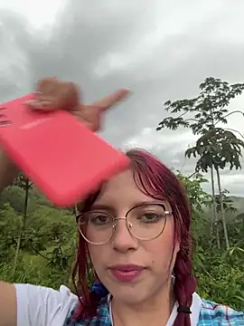 l0lita sweet online show from November 3, 2025, 9:48 pm