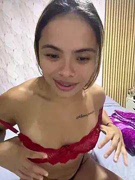 safadinhaquenteW online show from March 11, 2026, 6:47 pm