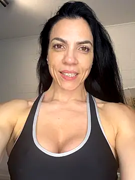 Kattefit online show from December 3, 2025, 2:52 am