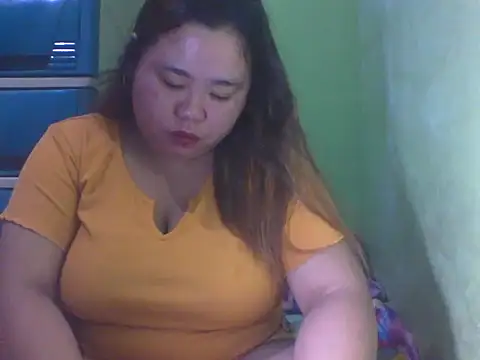 Snapshot of chubbybigtits_01 chatting on October 29, 2025, 9:22 am chubbybigtits 01 online show from October 29, 2025, 9:22 am