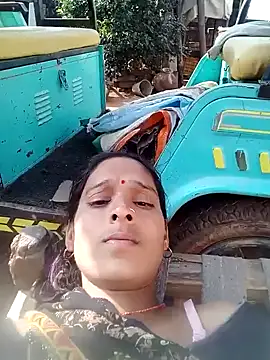 Snapshot of Abhilasha_hot34 chatting on December 4, 2025, 4:44 am Abhilasha hot34 online show from December 4, 2025, 4:44 am