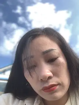 Linh sexyy online show from November 14, 2025, 7:18 am