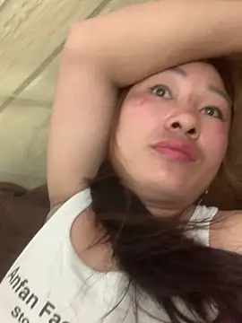 Linh sexyy online show from April 21, 2026, 10:01 pm