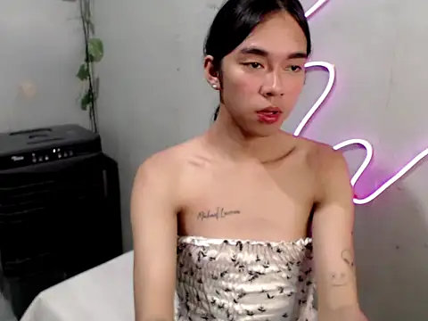 miatrixs online show from March 27, 2026, 3:23 pm