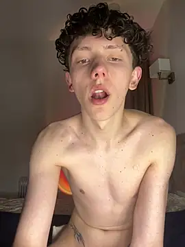 TwinksNextDoor online show from April 22, 2026, 4:30 pm