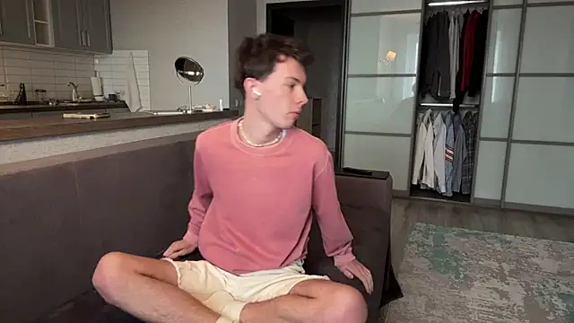 Snapshot of Jeremy1Scott chatting on November 8, 2025, 7:08 am Jeremy1Scott online show from November 8, 2025, 7:08 am