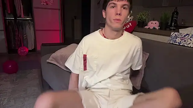 Snapshot of Jeremy1Scott chatting on December 2, 2025, 9:43 pm Jeremy1Scott online show from December 2, 2025, 9:43 pm