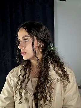 Snapshot of danna_gomez_07 chatting on December 4, 2025, 2:43 am danna gomez 07 online show from December 4, 2025, 2:43 am