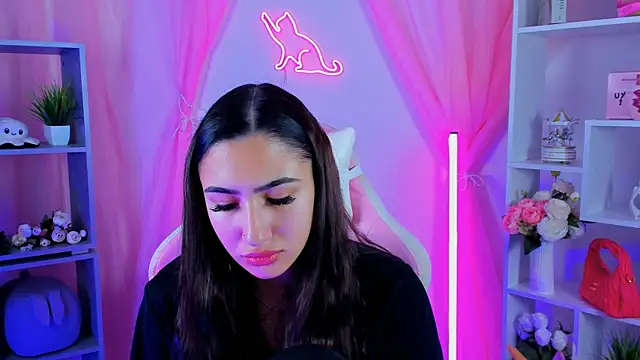 RebeckaThornton online show from October 29, 2025, 9:33 am