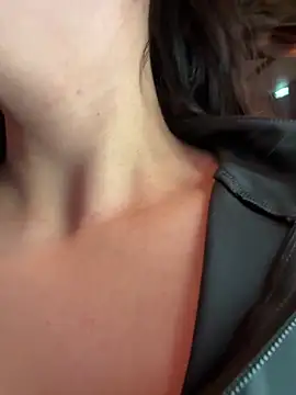 Snapshot of mamimamacitaaa chatting on November 28, 2025, 2:20 pm mamimamacitaaa online show from November 28, 2025, 2:20 pm