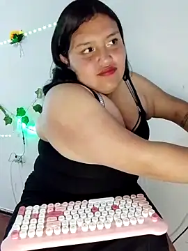 natt-bigass online show from November 8, 2025, 2:45 am