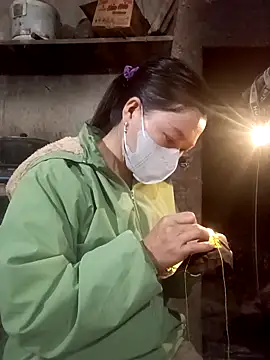 nat-tri online show from November 17, 2025, 3:23 am