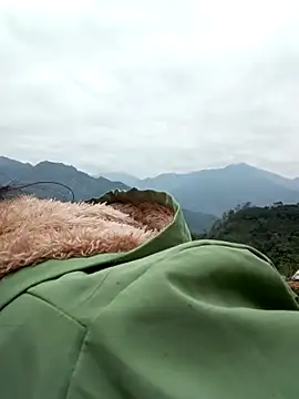 nat-tri online show from November 24, 2025, 2:22 am