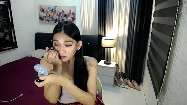 TSJaninexx online show from November 13, 2025, 4:11 am