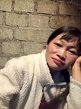 siusiu-00 online show from November 11, 2025, 8:20 pm