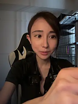 ericiii online show from March 7, 2026, 6:32 am