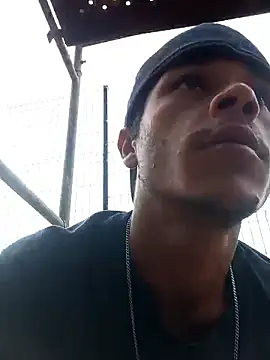 helfo2002 online show from November 14, 2025, 12:15 pm