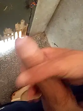 helfo2002 online show from April 22, 2026, 12:50 pm