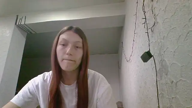 luna tt online show from March 9, 2026, 3:27 pm