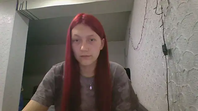luna tt online show from March 18, 2026, 5:05 pm