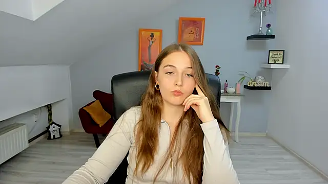 AnneWilsonn online show from November 10, 2025, 12:26 pm