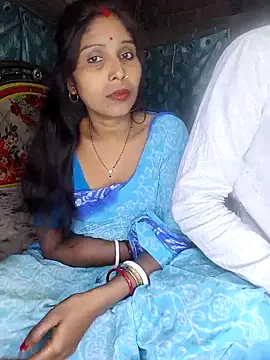 JYRR25 online show from February 8, 2026, 3:37 pm