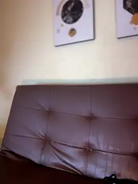 NovaFoxx online show from April 6, 2026, 8:10 pm