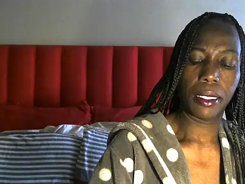 Snapshot of AfroGodesss123 chatting on July 13, 2026, 7:44 am AfroGodesss123 online show from July 13, 2026, 7:44 am