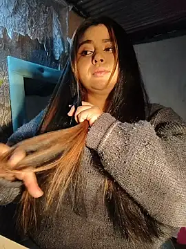 EliaStone05 online show from December 19, 2025, 6:31 am