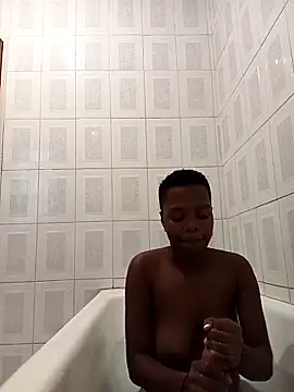 SexyLatoya05 online show from December 3, 2025, 4:05 pm