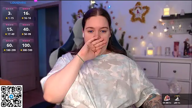 SummerTina online show from December 15, 2024, 8:41 am