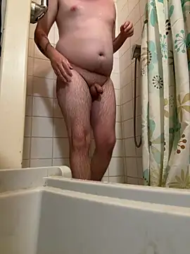 Snapshot of creamydeluxe chatting on April 14, 2026, 7:42 pm creamydeluxe online show from April 14, 2026, 7:42 pm