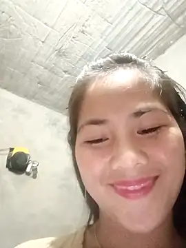 Lyssa-a online show from November 16, 2025, 1:28 pm