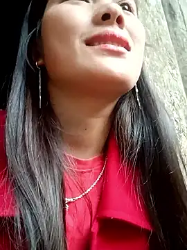 Lyssa-a online show from December 20, 2025, 9:05 am