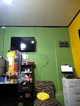 CockBiter83 online show from October 31, 2025, 8:04 am