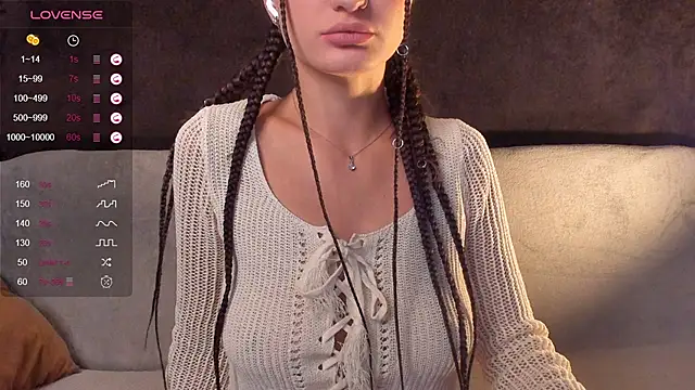 VickiRoom online show from February 1, 2025, 8:47 pm