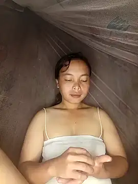 Nguyet2k4 online show from October 20, 2025, 1:50 am