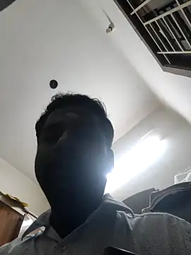 Snapshot of Vickyins480000 chatting on December 19, 2025, 4:47 pm Vickyins480000 online show from December 19, 2025, 4:47 pm