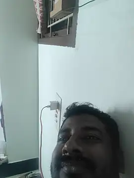 Snapshot of Vickyins480000 chatting on January 13, 2026, 5:18 pm Vickyins480000 online show from January 13, 2026, 5:18 pm