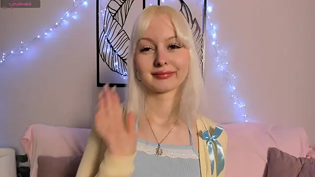 AdeleSilver online show from October 31, 2025, 2:01 am