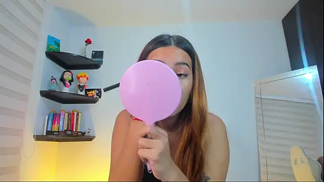 Snapshot of kittyrush_ chatting on November 16, 2025, 6:08 am kittyrush online show from November 16, 2025, 6:08 am