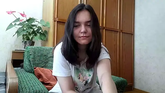 AudieMleczynski online show from November 8, 2025, 7:08 am