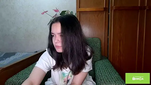 AudieMleczynski online show from November 27, 2025, 6:15 am